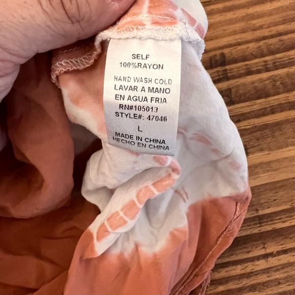 Altar’s State Top - Picture 4 of 6